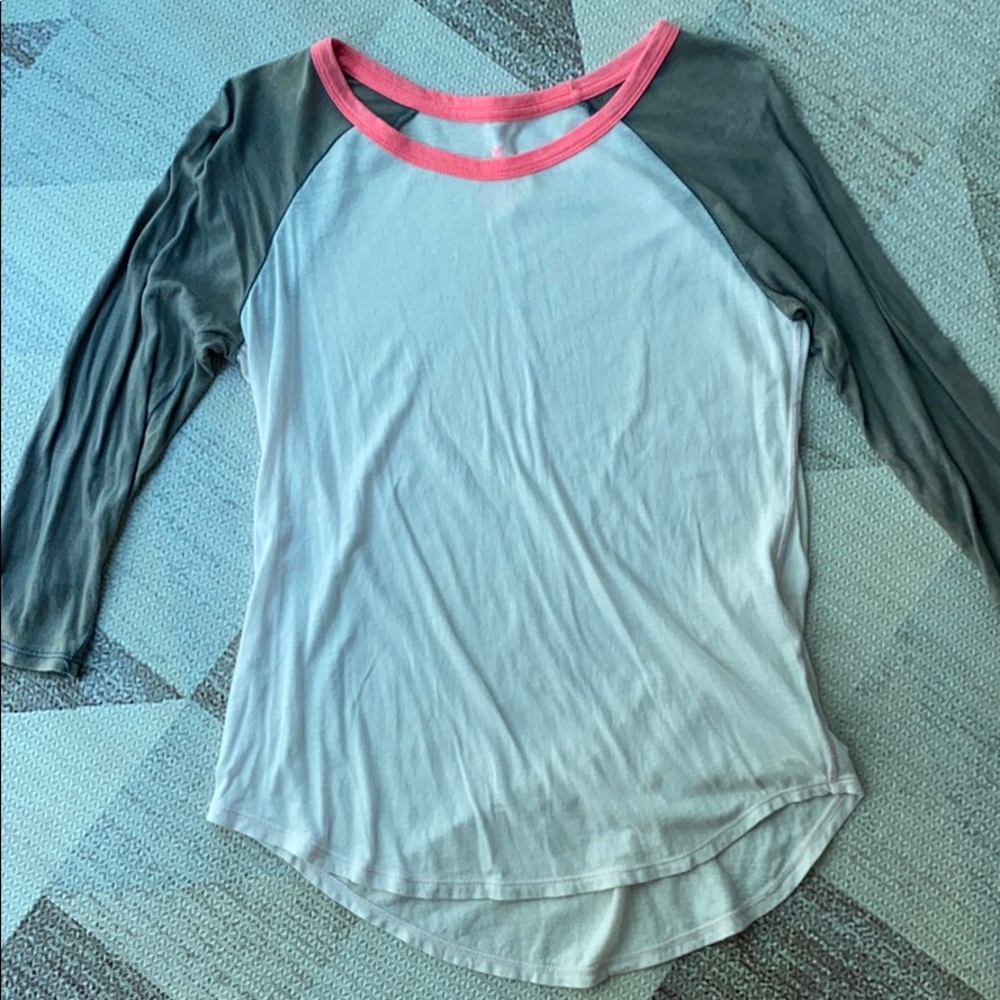 NWOT distressed baseball tee